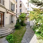 Beautiful Sunny Studio Apartment *Ourcq*