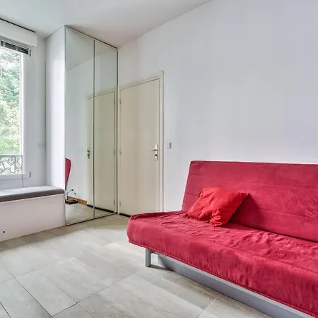 Beautiful Sunny Studio *ourcq* Paris
